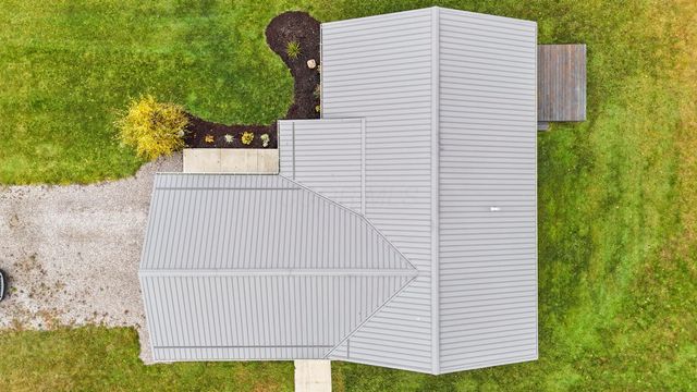 1324 Brandy Lane, West Salem, OH 44287