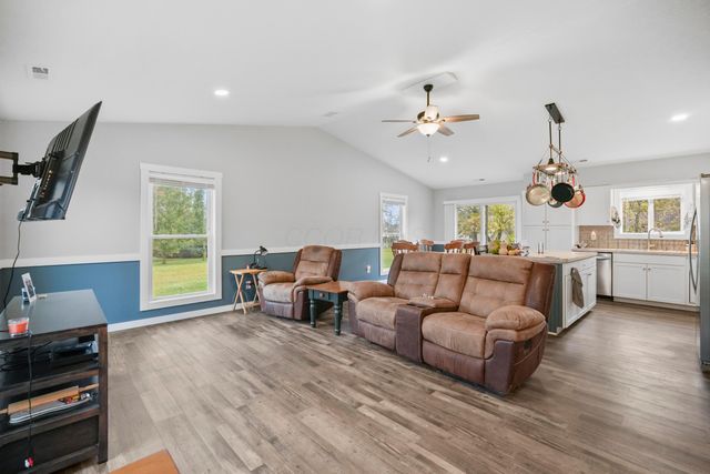 1324 Brandy Lane, West Salem, OH 44287