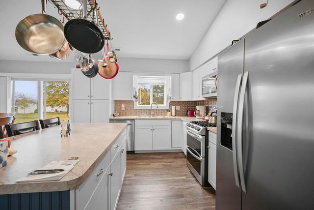 1324 Brandy Lane, West Salem, OH 44287