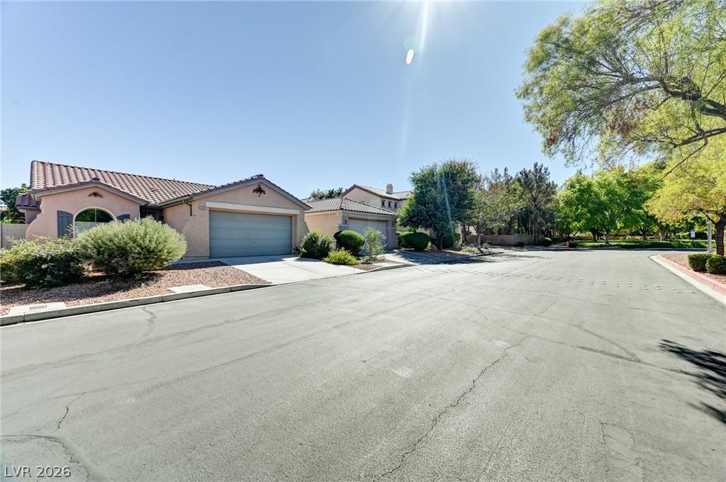 5131 Opal Crest Avenue, Las Vegas, NV 89131 — photo 2