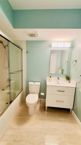 17125 N Bay Rd 3311, Sunny Isles Beach, FL 33160