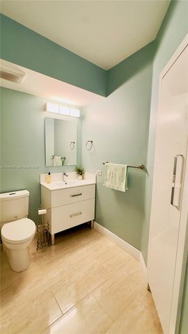 17125 N Bay Rd 3311, Sunny Isles Beach, FL 33160