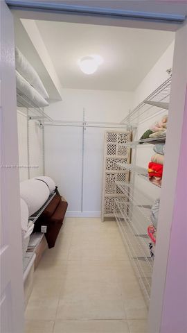 17125 N Bay Rd 3311, Sunny Isles Beach, FL 33160