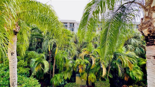 17125 N Bay Rd 3311, Sunny Isles Beach, FL 33160