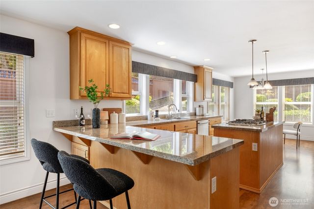 1447 Scurlock Lane, Mukilteo, WA 98275