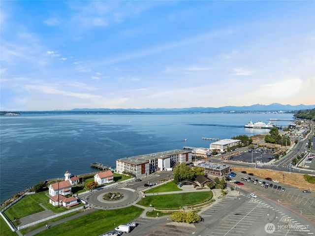 1447 Scurlock Lane, Mukilteo, WA 98275