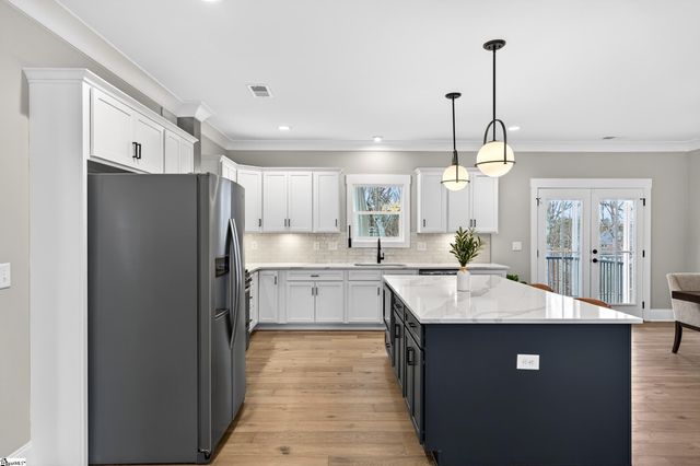 23 Arrow Head Road, Greenville, SC 29609