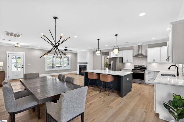 23 Arrow Head Road, Greenville, SC 29609