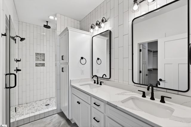 23 Arrow Head Road, Greenville, SC 29609