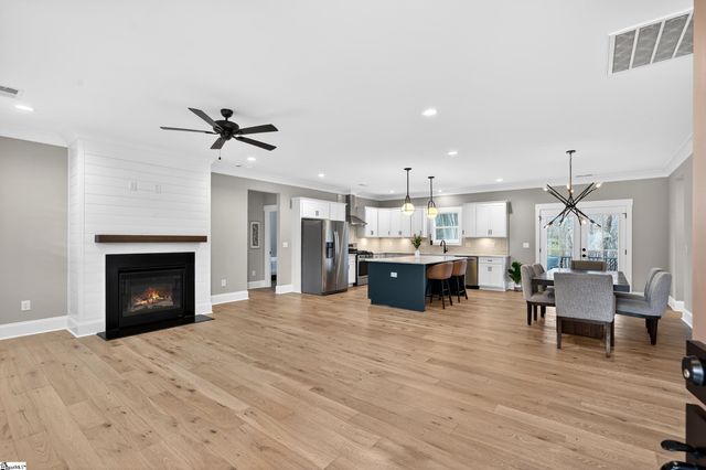 23 Arrow Head Road, Greenville, SC 29609