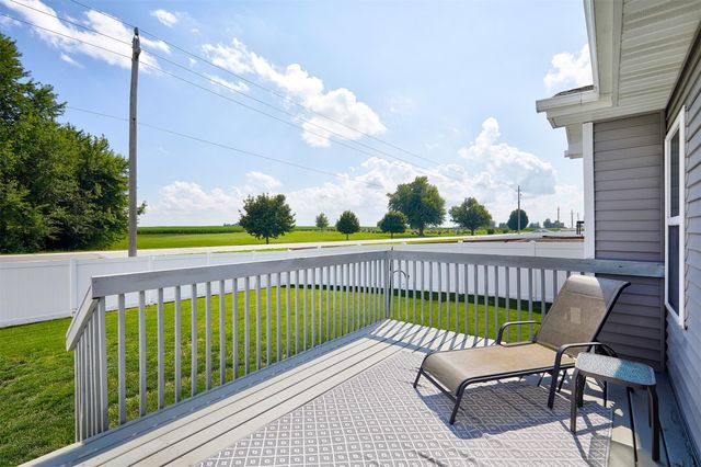 713 NE Maple Street, Elkhart, IA 50073