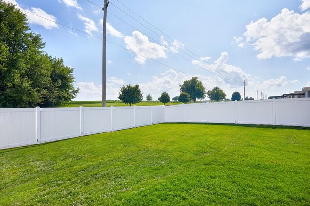713 NE Maple Street, Elkhart, IA 50073