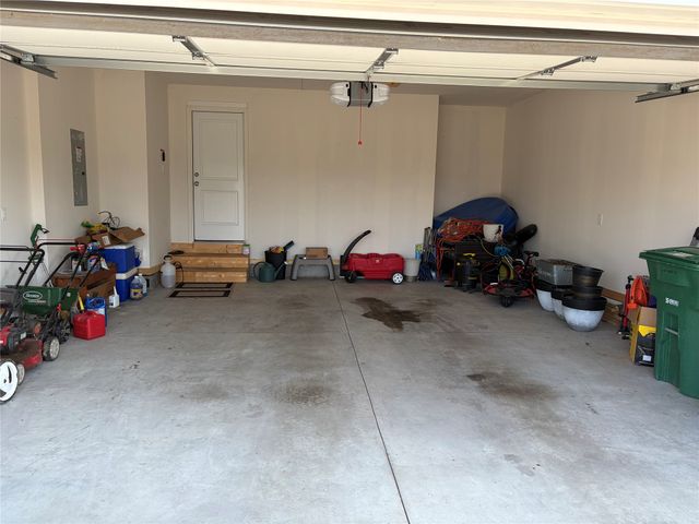 713 NE Maple Street, Elkhart, IA 50073