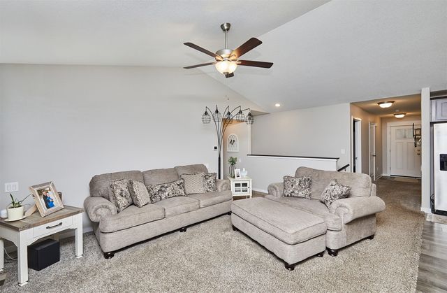 713 NE Maple Street, Elkhart, IA 50073