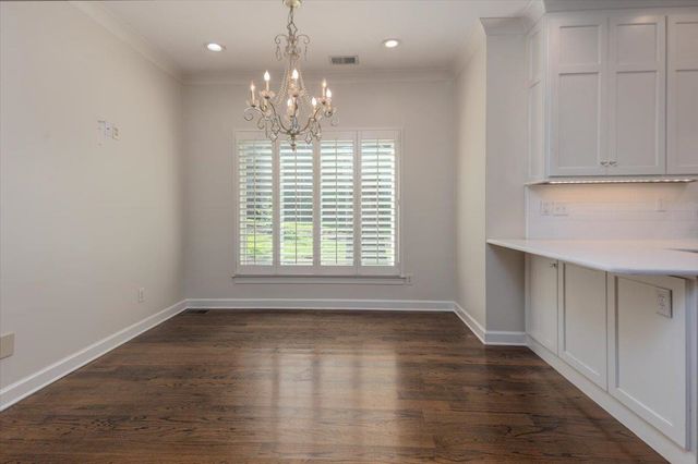2608 HOLLY SPRING DR, Germantown, TN 38138