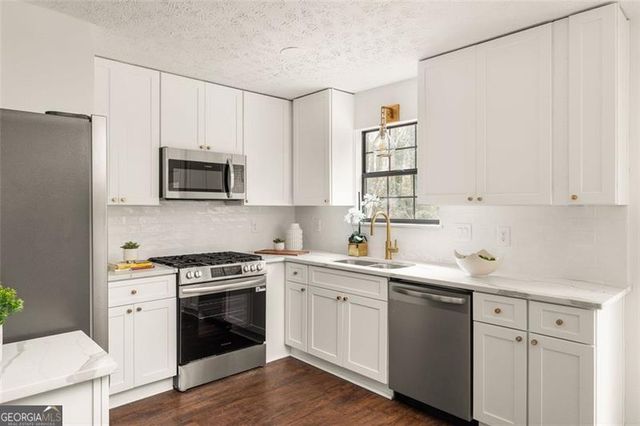 4058 Chedworth Way, Stone Mountain, GA 30083