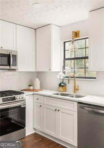 4058 Chedworth Way, Stone Mountain, GA 30083