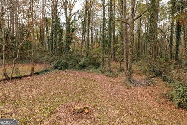 4058 Chedworth Way, Stone Mountain, GA 30083