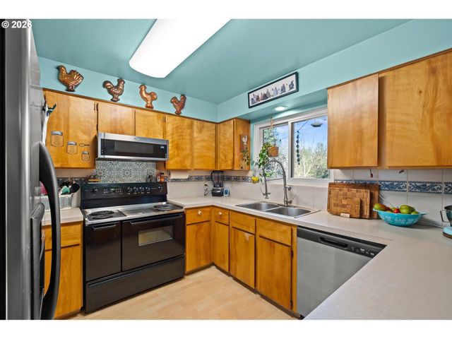 1950 Bridge St, Vernonia, OR 97064