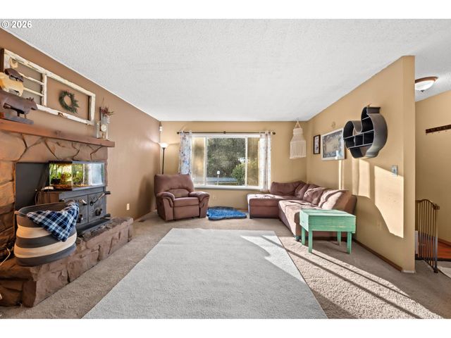 1950 Bridge St, Vernonia, OR 97064