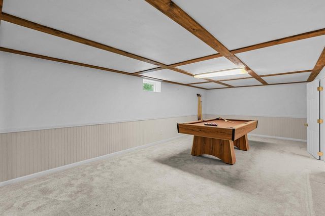 N17W27304 Lakefield DRIVE, Pewaukee, WI 53072