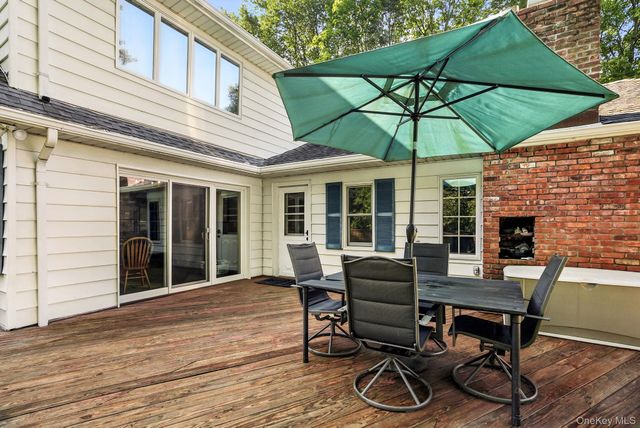 28 Moseman Avenue, Katonah, NY 10536