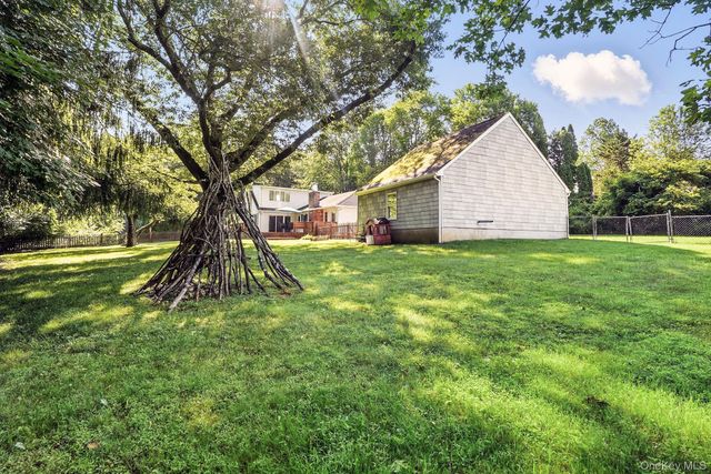 28 Moseman Avenue, Katonah, NY 10536