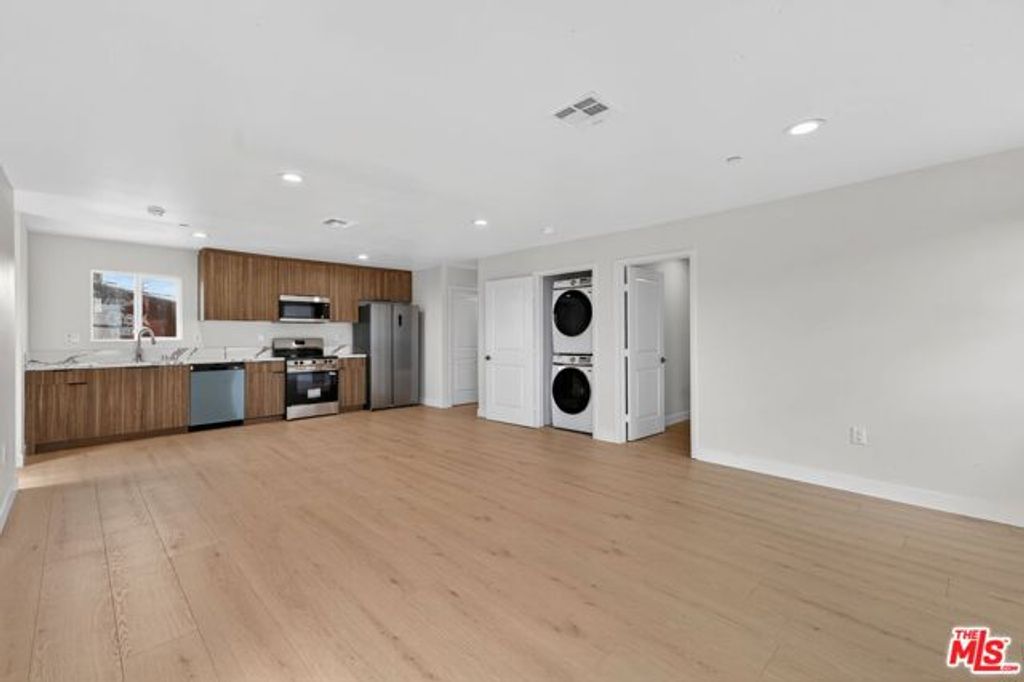 3436 Hunter Street 4, Los Angeles, CA 90023