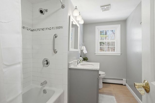 738 Mayflower Street, Duxbury, MA 02332