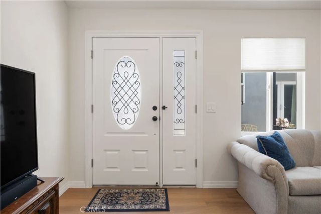 2049 Monrovia, Costa Mesa, CA 92627