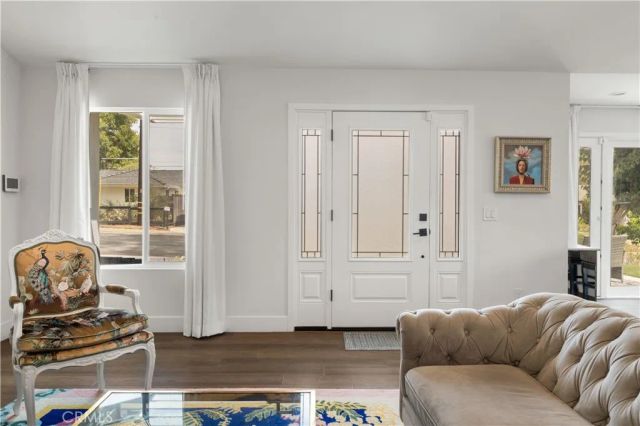 2049 Monrovia, Costa Mesa, CA 92627