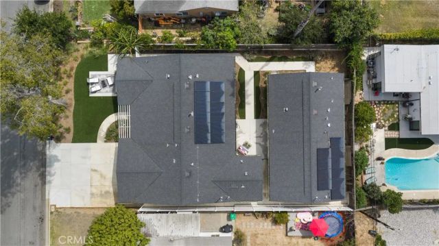 2049 Monrovia, Costa Mesa, CA 92627