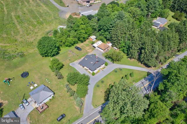 2089 STATE ROUTE 72 N, Lebanon, PA 17046