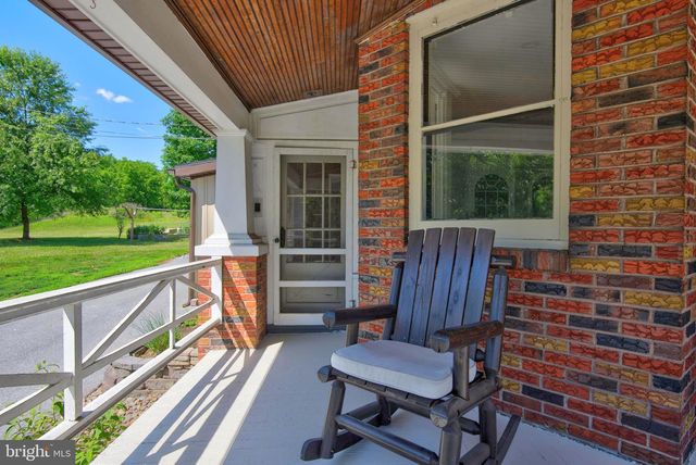 2089 STATE ROUTE 72 N, Lebanon, PA 17046