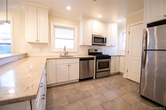 3159 Milburn Avenue House, Baldwin, NY 11510