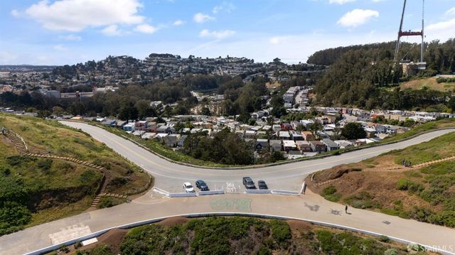1474 Noe Street, San Francisco, CA 94131