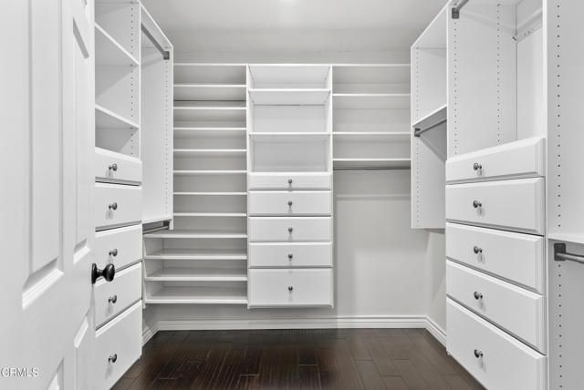 4242 Van Nuys Boulevard, Los Angeles, CA 91403