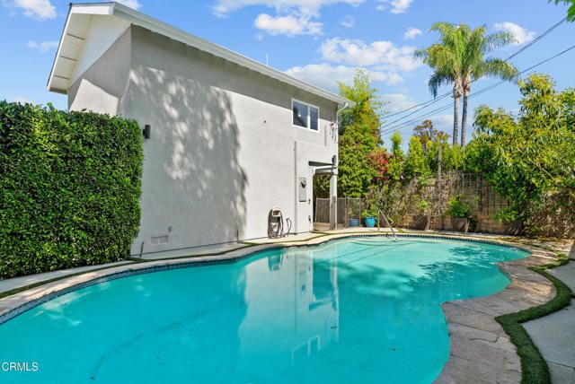 4242 Van Nuys Boulevard, Los Angeles, CA 91403