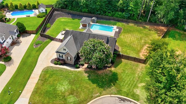 105 Pondstone Court, Easley, SC 29642