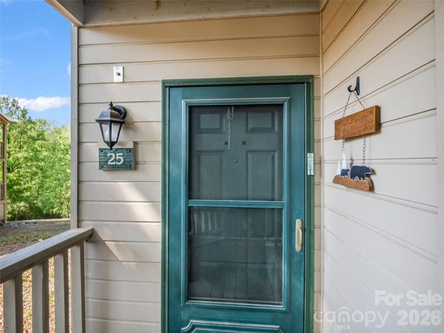 160 Whitney Boulevard 25, Lake Lure, NC 28746