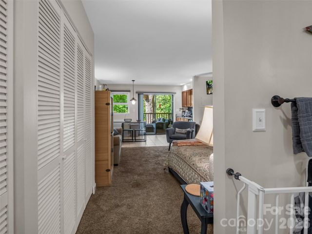 160 Whitney Boulevard 25, Lake Lure, NC 28746