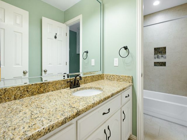 2724 Cedar Springs Court, Bedford, TX 76021