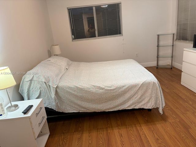 12651 SW 16th Ct 304B, Pembroke Pines, FL 33027