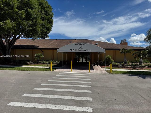 12651 SW 16th Ct 304B, Pembroke Pines, FL 33027