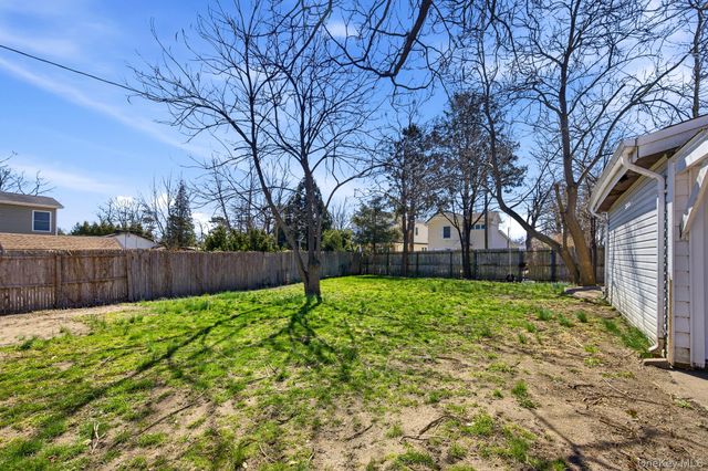 94 E Lakewood Street, Patchogue, NY 11772