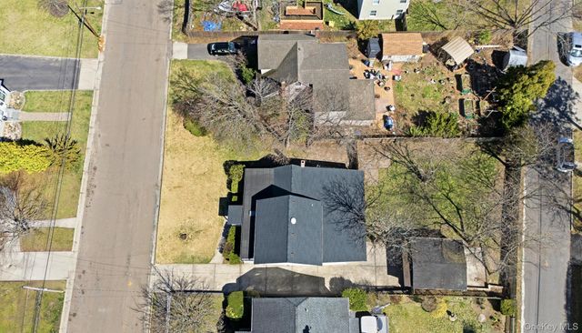 94 E Lakewood Street, Patchogue, NY 11772