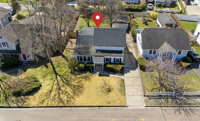 94 E Lakewood Street, Patchogue, NY 11772