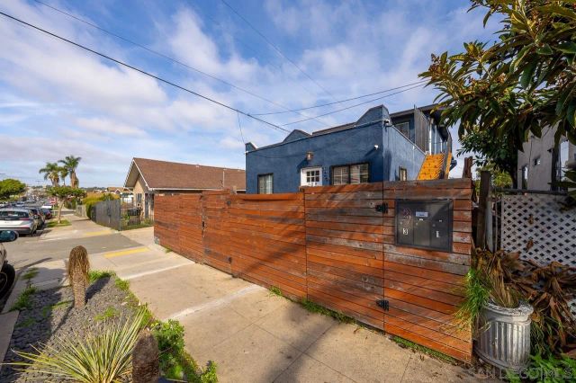 325-27 S 30th St, San Diego, CA 92113