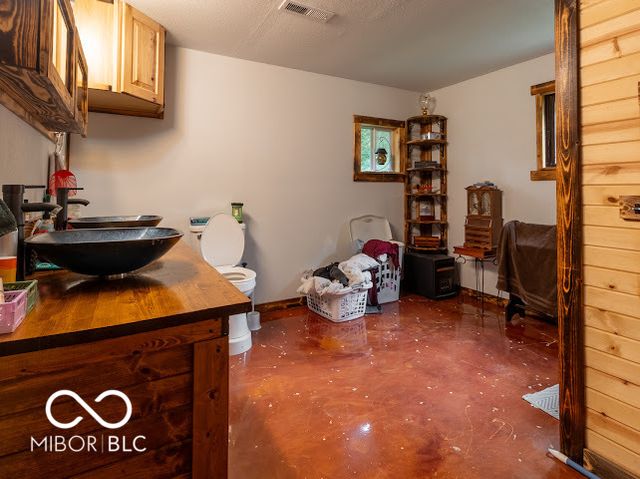 4392 E Old 36 Highway, Rockville, IN 47872