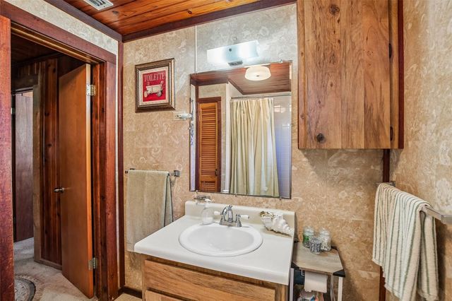 619 S 63RD STREET, Tampa, FL 33619